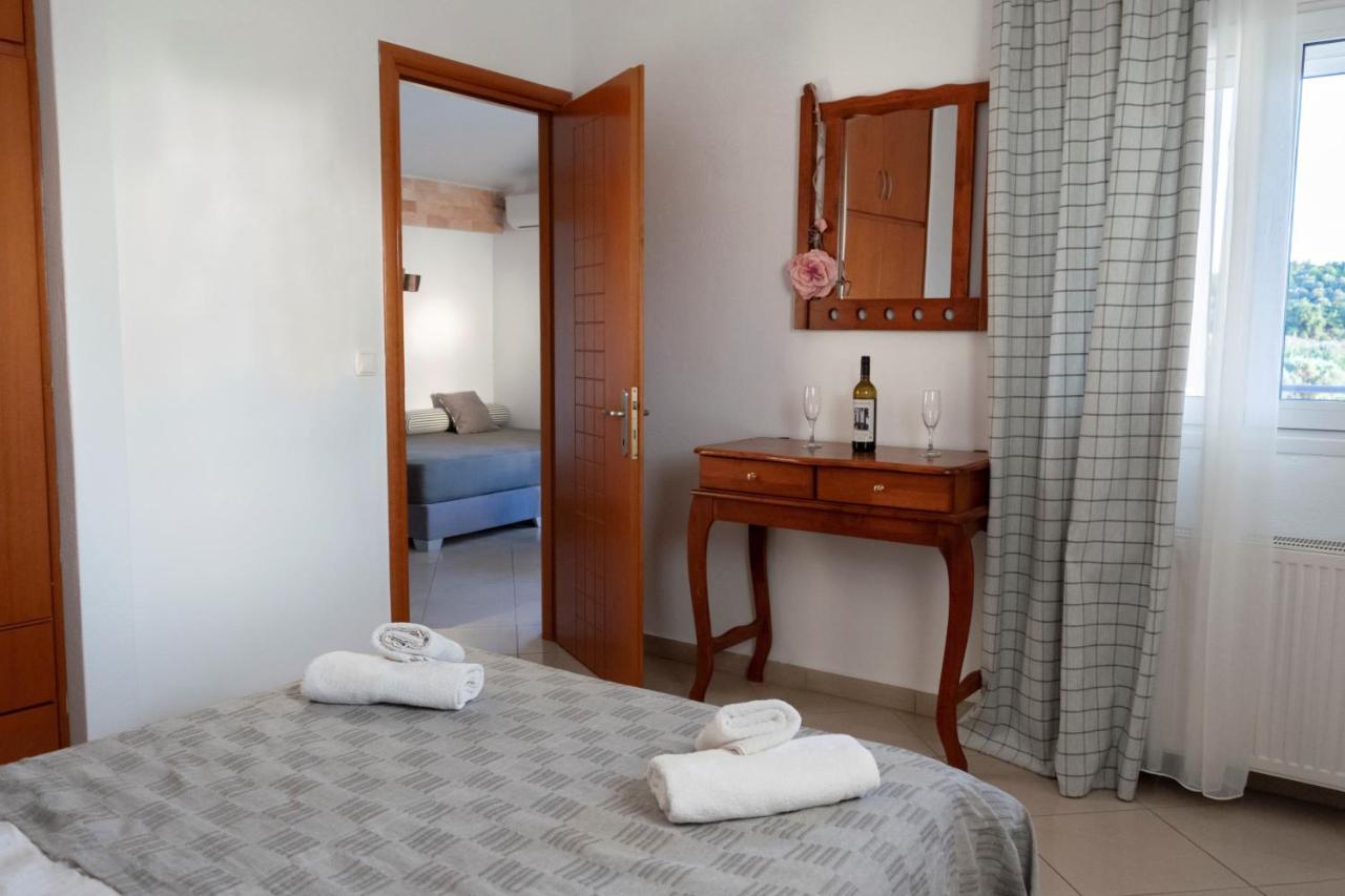 Kapahi Seaview Hotel Apartments Potos Bagian luar foto