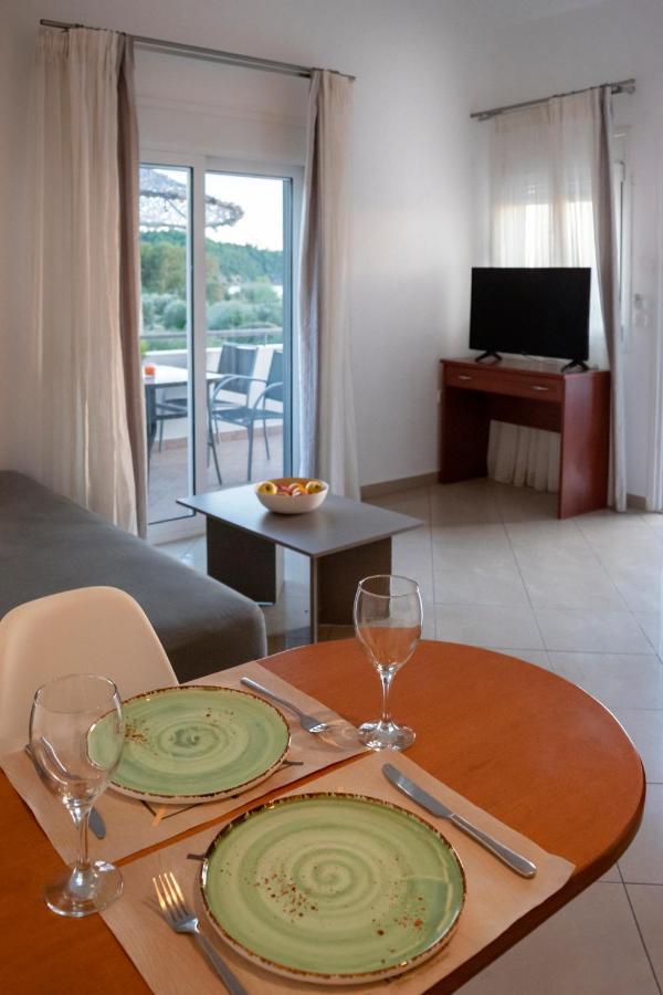 Kapahi Seaview Hotel Apartments Potos Bagian luar foto
