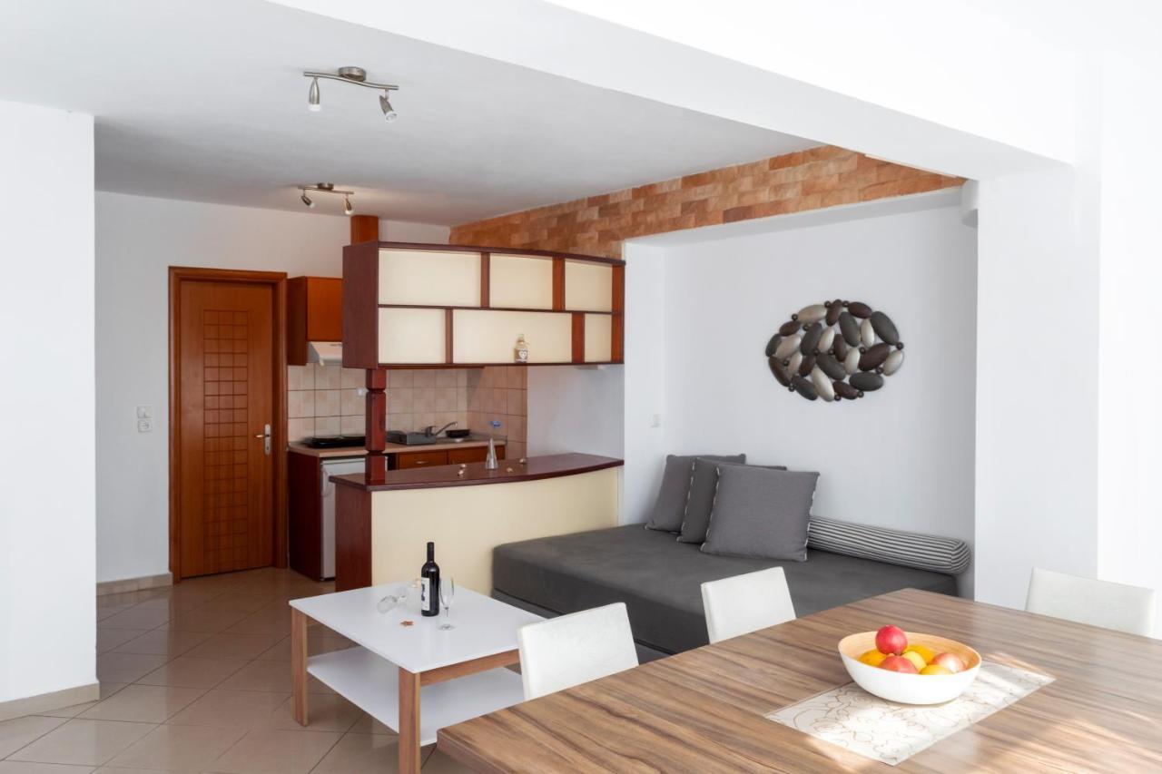 Kapahi Seaview Hotel Apartments Potos Bagian luar foto