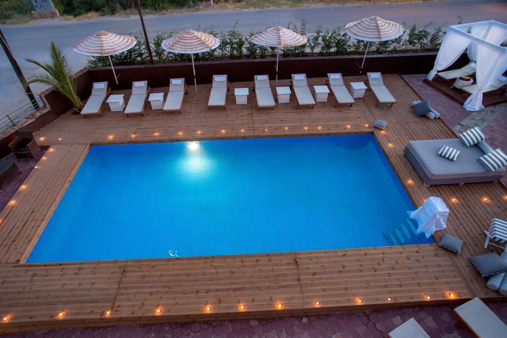Kapahi Seaview Hotel Apartments Potos Bagian luar foto